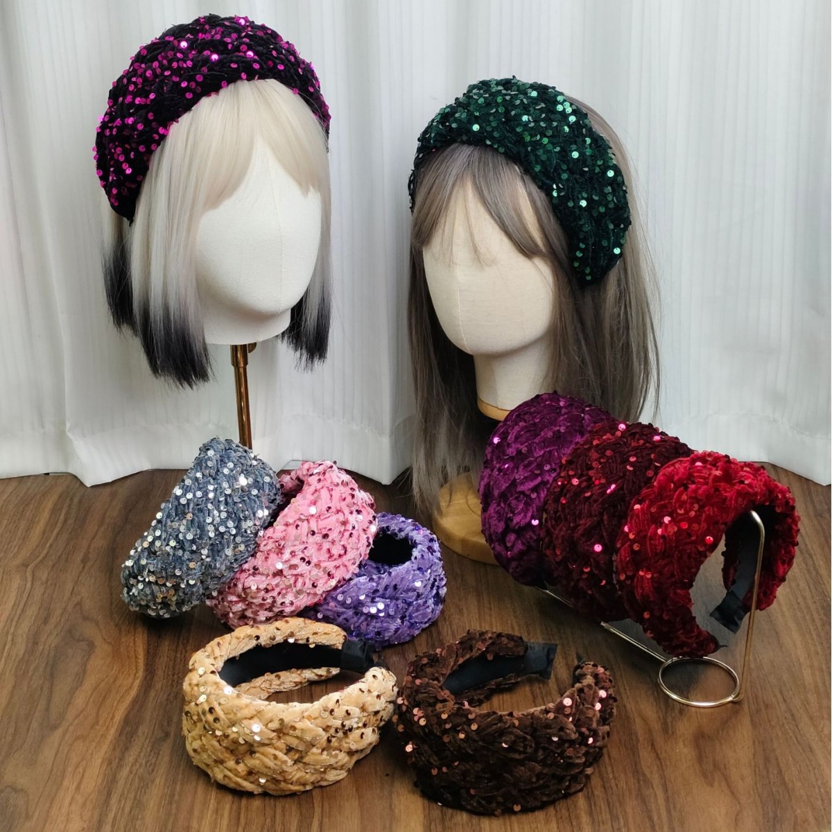 Hi Tech Accessories - Autumn and Winter New Fashion Retro