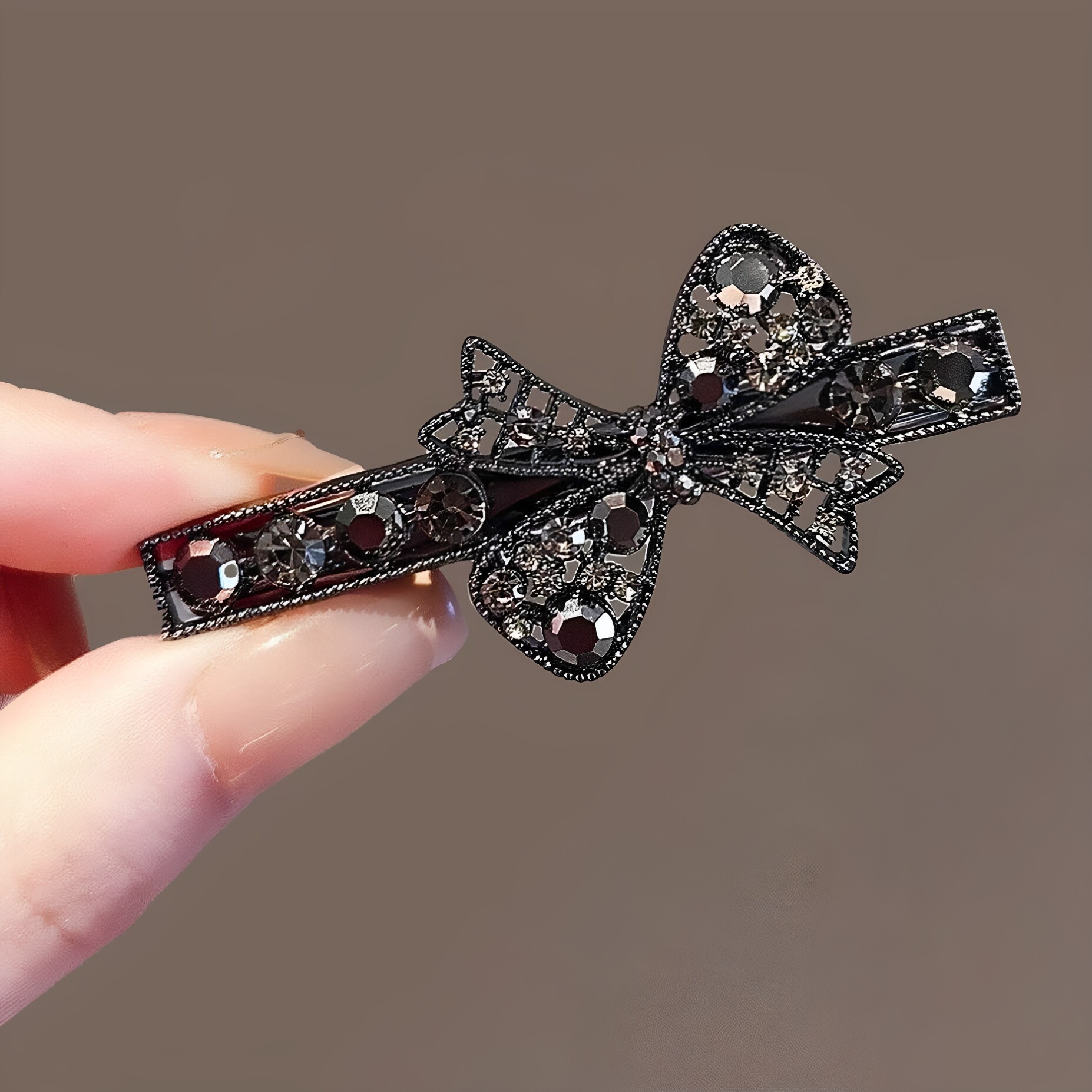High-End Sparkling Diamond Bow - đánh giá và giá Hi Tech Accessories